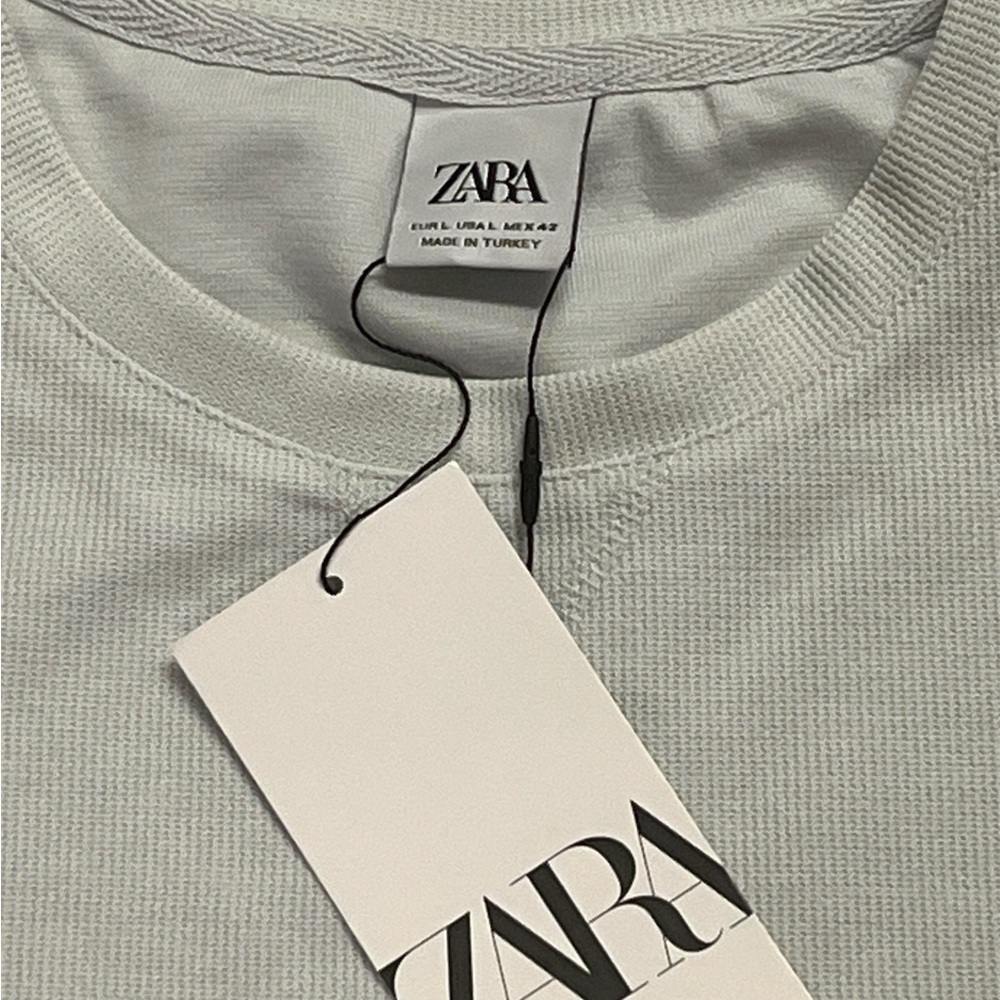 Zara Men's short sleeve off white shirt